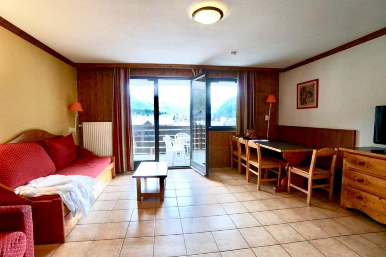 Apartment Of 55 M With Balcony View Mont Blanc Chamonix Bagian luar foto