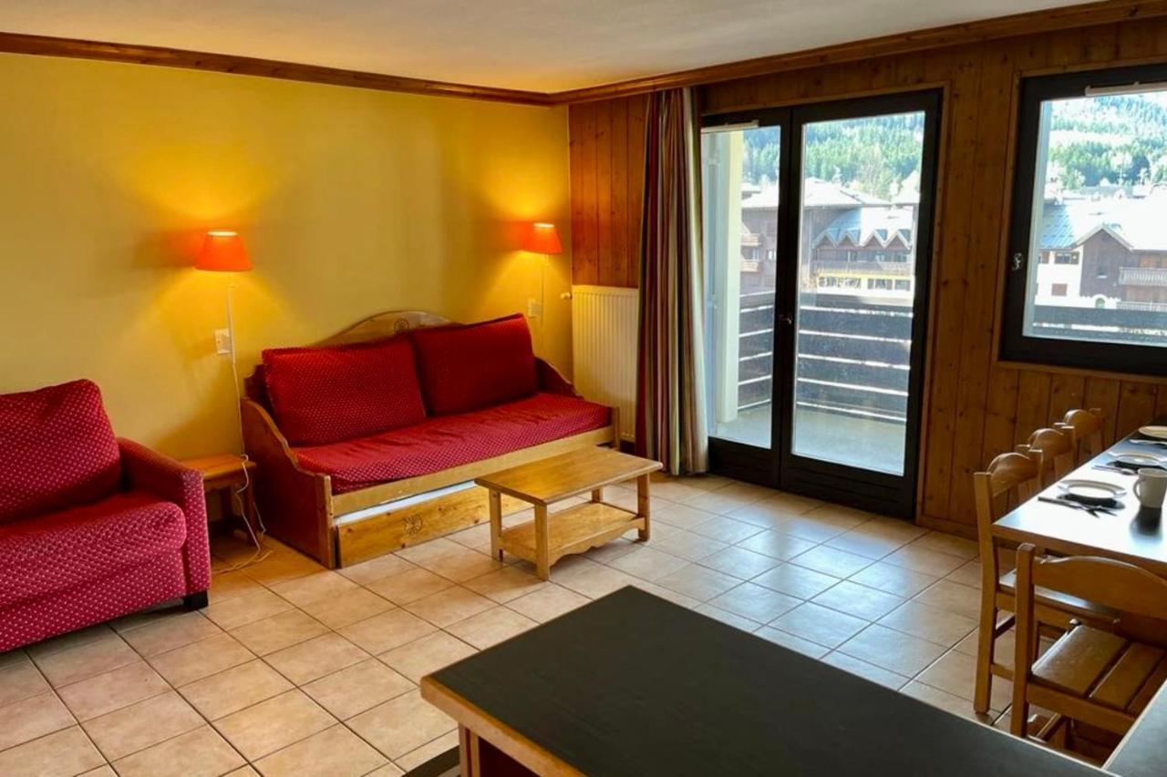 Apartment Of 55 M With Balcony View Mont Blanc Chamonix Bagian luar foto